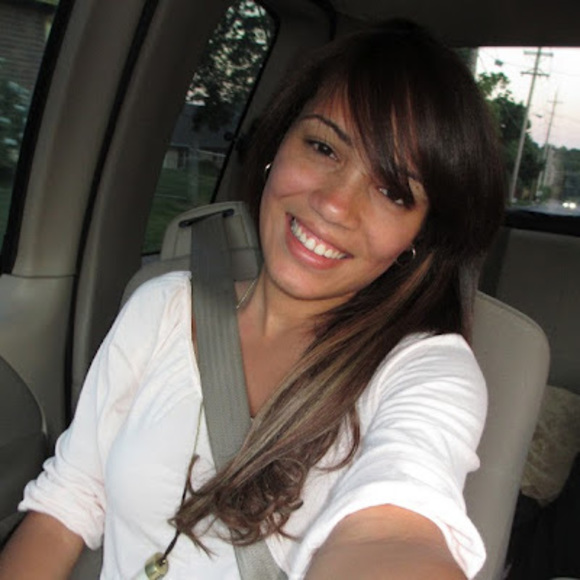 Meet your Posher, Mariela - Picture 1 of 1